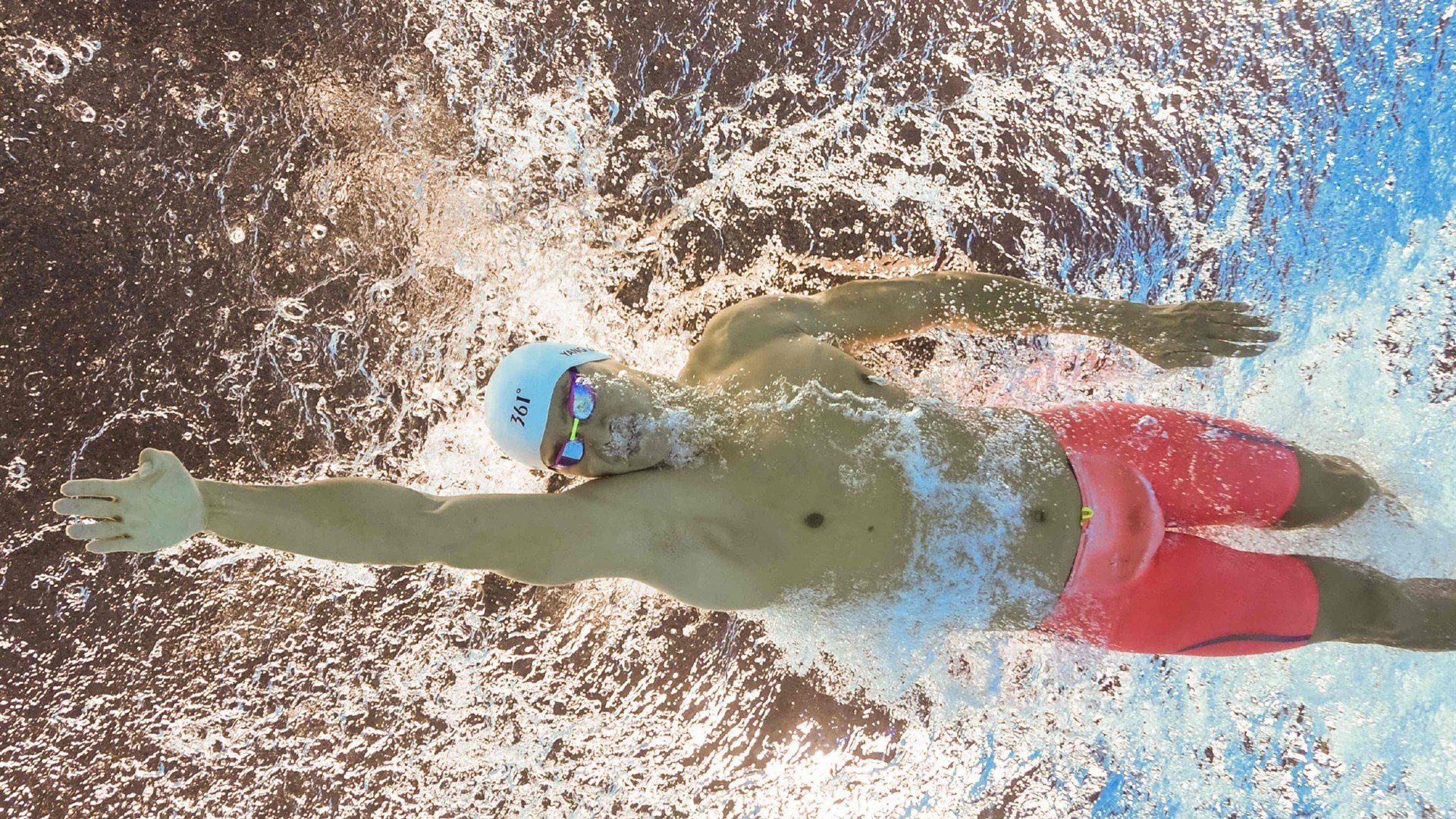 中国·西藏高原足球精英赛 拉萨主场比赛海拔成“第12人”